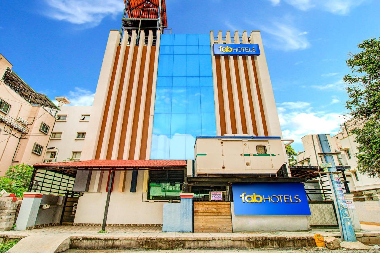 Fabhotel Emara Grand Bangalore Exterior foto